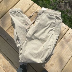 Gap khaki joggers M